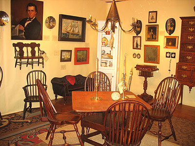 Booth Pics<br>Booths of the Past<br>Antiques in Alexandria May 2011