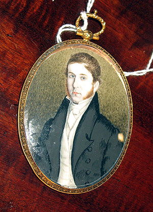 Paintings<br>Archives<br>SOLD  Portrait Miniature of a Gentleman