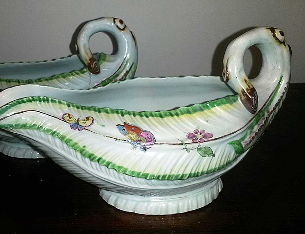 Ceramics<br>Ceramics Archives<br>Pair of Worcester Sauceboats