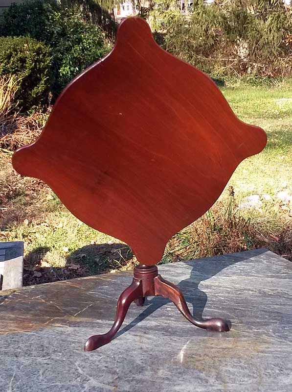 Miniature Tilt-top Tea Table