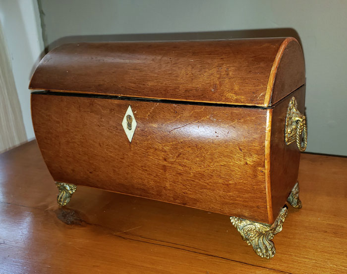 Accessories<br>Boxes<br>Georgian Tea Caddy