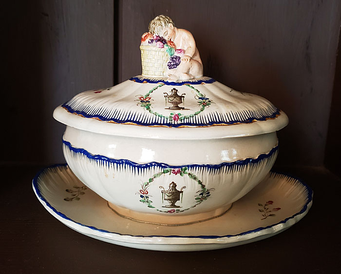 Ceramics<br>18th Century<br>Pearlware Tureen, height of Neoclassicism.