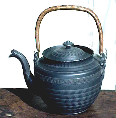 Ceramics<br>Ceramics Archives<br>Engine-turned Basalt Kettle