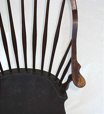 SOLD  A Continuous Arm Windsor Comb-back Chair