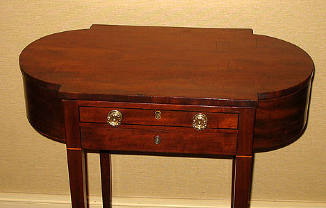 SOLD    An Astragal-end Hepplewhite Ladies Desk