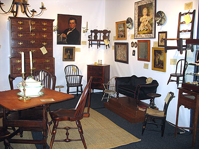 Litchfield County Antiques Show in Kent, CT June 25-26 2011