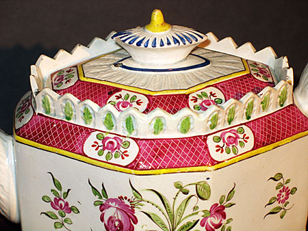 Ceramics<br>Ceramics Archives<br>Pearlware Teapot