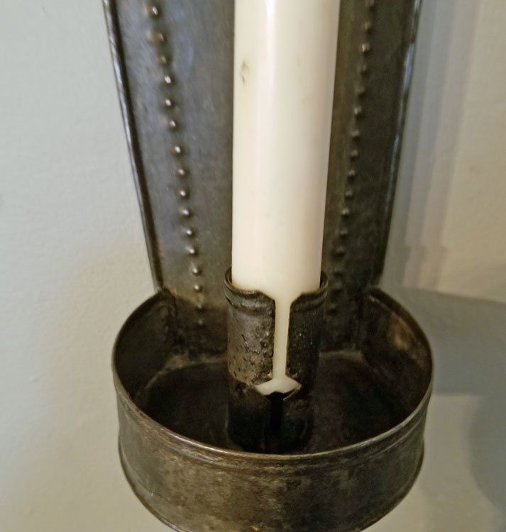 Single Tin Sconce