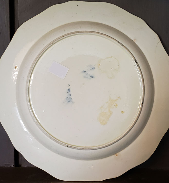 Creamware plate with Chinese House Decoration