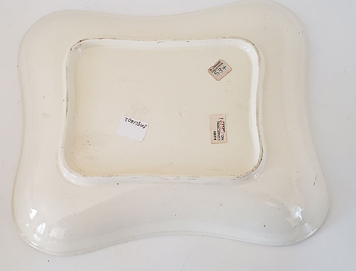 Ceramics<br>Ceramics Archives<br>Rare Border on a Wedgwood Dish