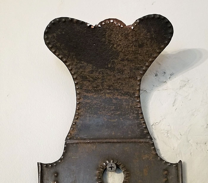 Metalware<br>Archives<br>Single Tin Sconce