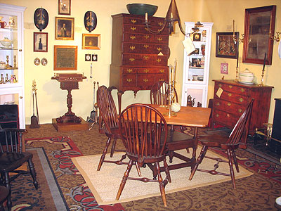 Booth Pics<br>Booths of the Past<br>Antiques in Alexandria May 2011