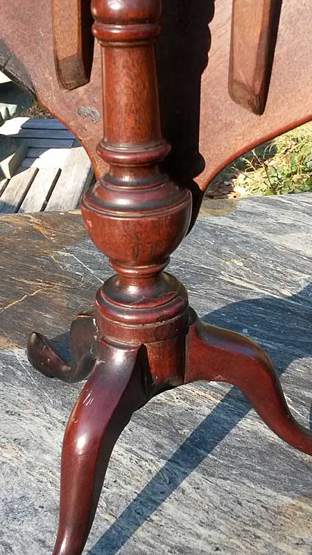 Miniature Tilt-top Tea Table