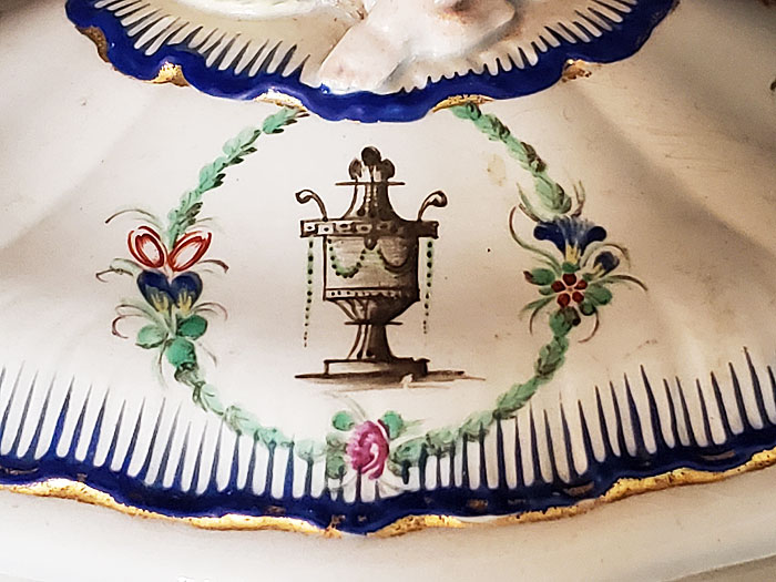 Pearlware Tureen, height of Neoclassicism.