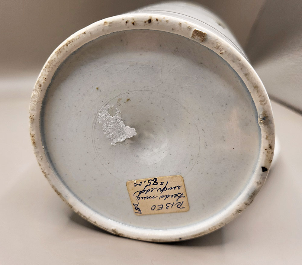 Just In<br>Pearlware Mug in Underglaze Colors