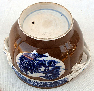 SOLD   A Pearlware Batavia Sugar Bowl