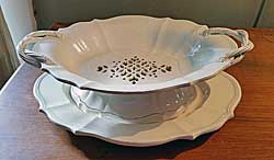 Creamware Fruit Dish and Stand