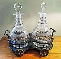 Early 19th Century Georgian Papier MÃ¢chÃ© and Cut-Glass Decanter Trolley