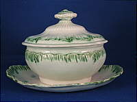 SOLD   GREEN SHELL EDGE SAUCE TUREEN